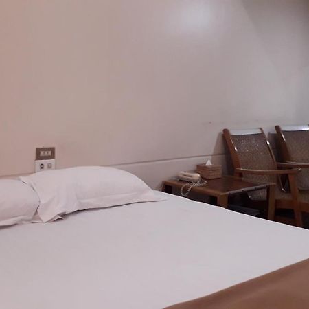 Taim Phyu Hotel Mandalay Ngoại thất bức ảnh