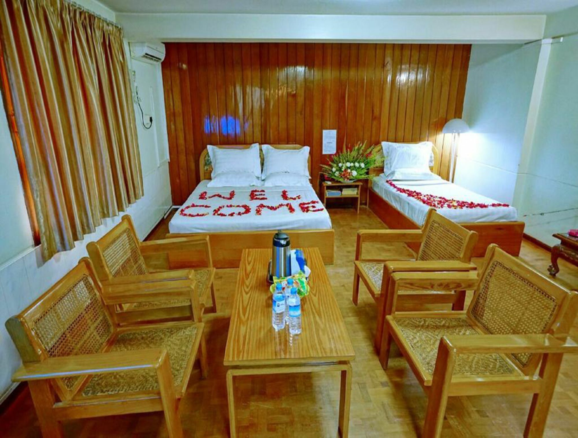 Taim Phyu Hotel Mandalay Ngoại thất bức ảnh